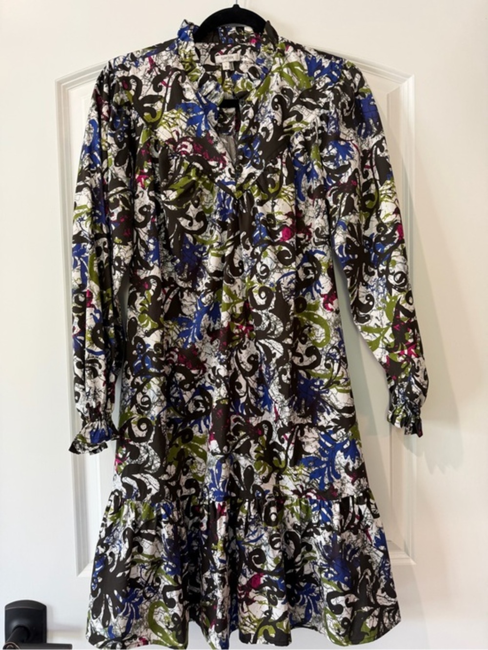 Tyler Boe- Abstract Print Long-Sleeve Feminine Ruffle Hem Dress 100% Cotton